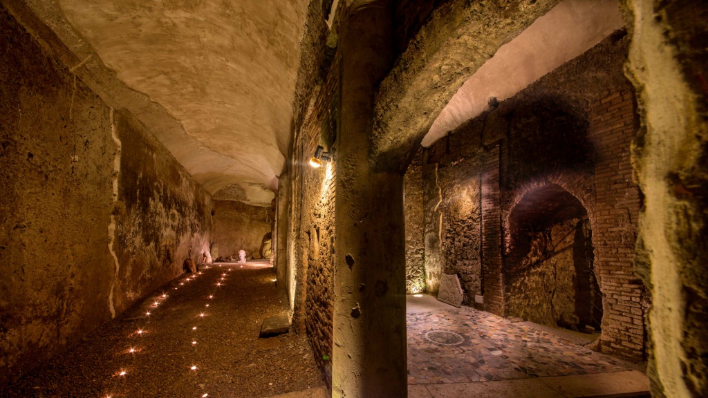 Hotel-The-Inn-and-the-Roman-Forum-cripro-portico-12