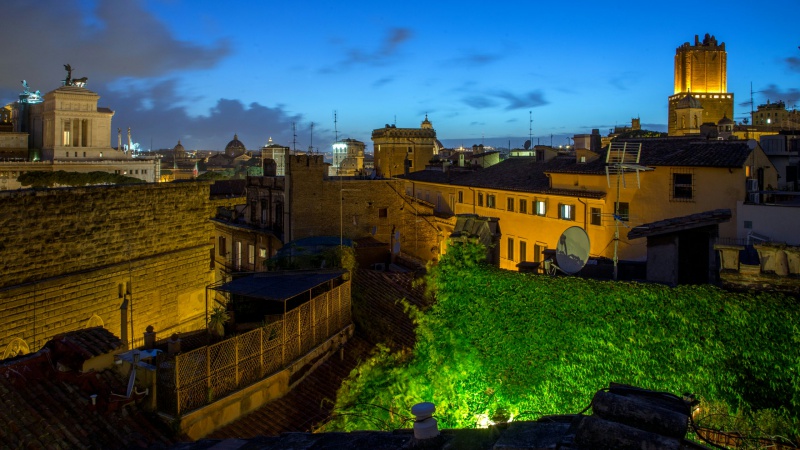 Hotel-The-Inn-and-the-Roman-Forum-panorama-196